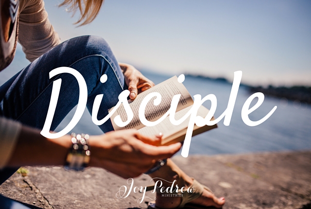 10 Reasons to Disciple College Women